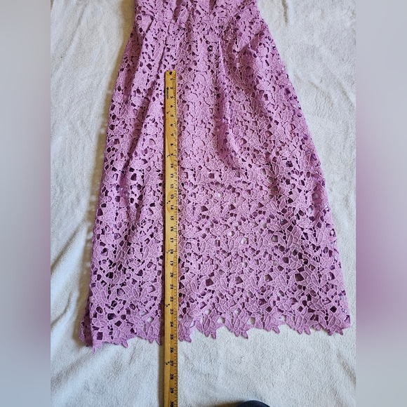 ASTR The Label Lilac Lace Crochet Midi Dress A-Line Sleeveless V-Neck Size Large - Picture 6 of 13